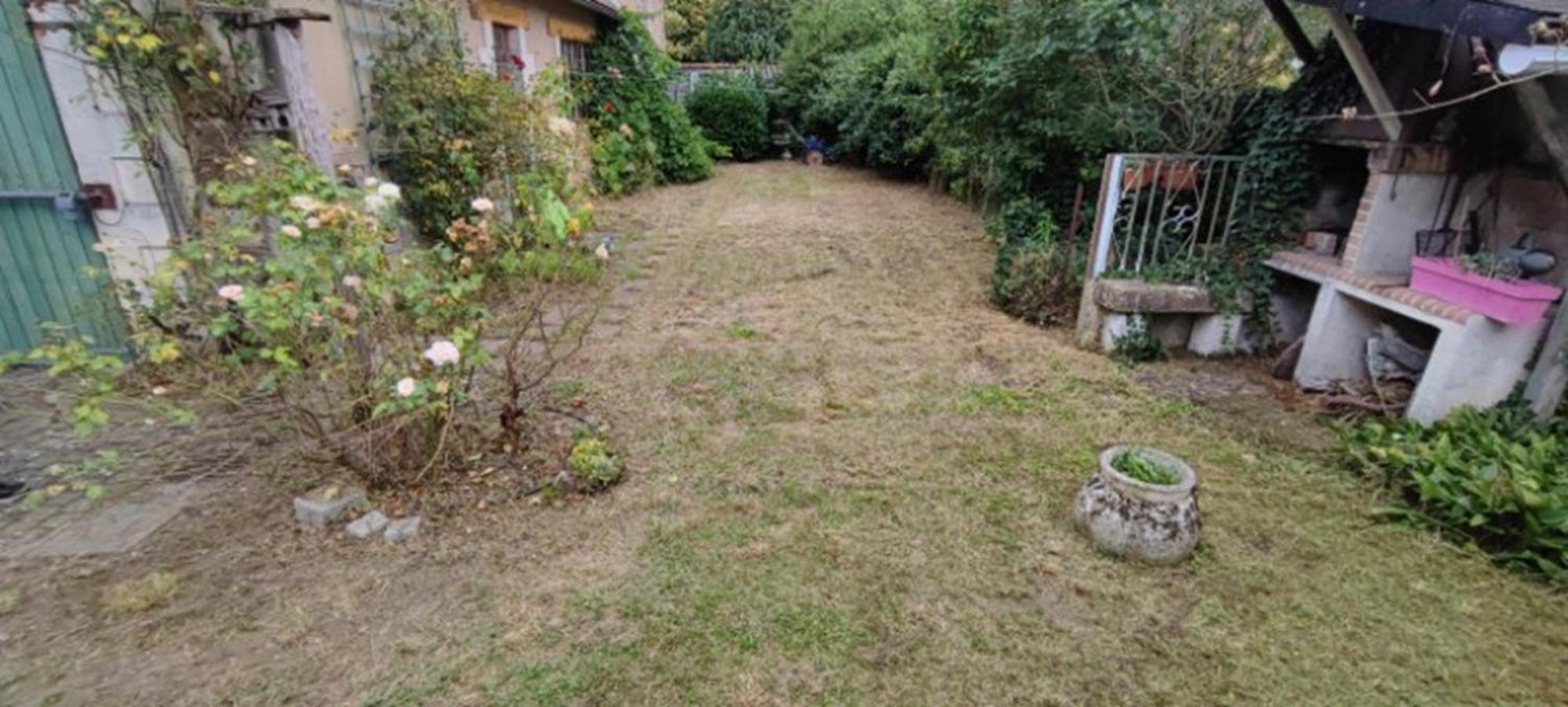 Maison 4 Chambres Avec Jardin Saint-Jean-dʼAngély Eksteriør billede